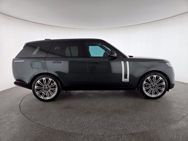 Certified 2025 Land Rover Range Rover Autobiography AWD/4WD image 6