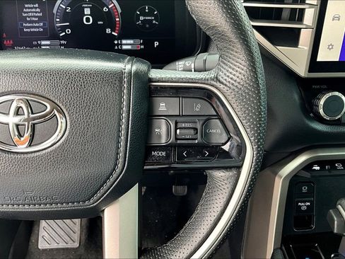 Used 2024 Toyota Tundra Limited AWD/4WD image 14