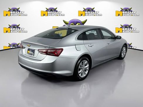 Used 2021 Chevrolet Malibu LT FWD image 5
