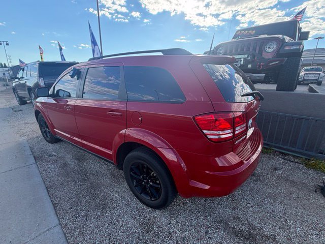 Used 2020 Dodge Journey SE w/ Blacktop Package FWD image 4