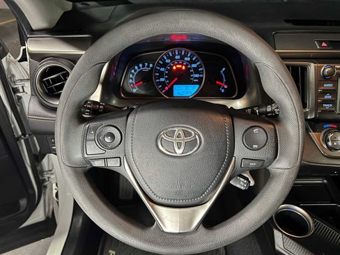 Used 2013 Toyota RAV4 XLE AWD/4WD image 26