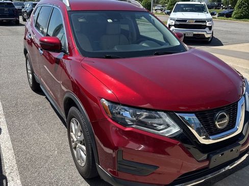 Used 2019 Nissan Rogue SV FWD image 5