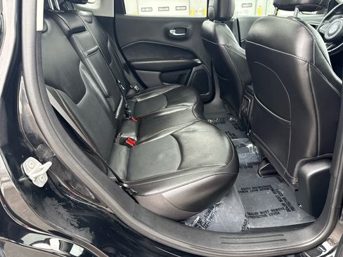 Used 2019 Jeep Compass Limited image 14