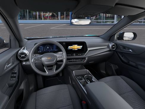 New 2026 Chevrolet Equinox LT AWD/4WD image 15