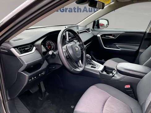 Used 2019 Toyota RAV4 XLE w/ Convenience Package AWD/4WD image 20