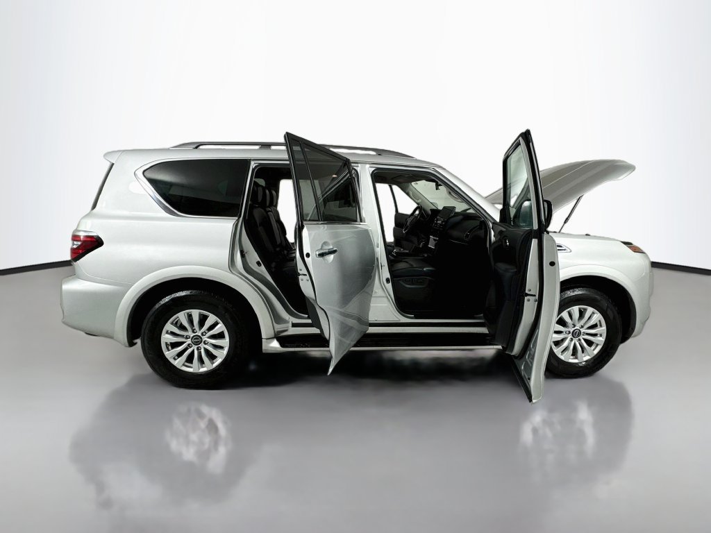 Used 2021 Nissan Armada SV AWD/4WD image 23