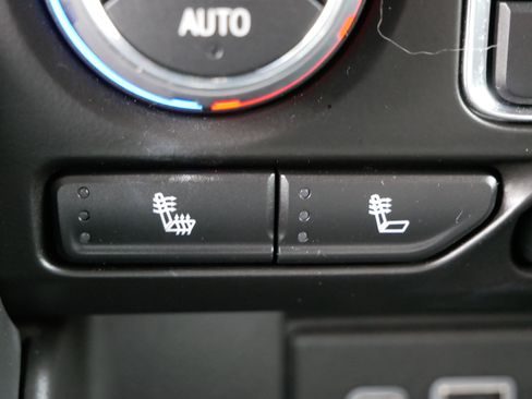 Used 2022 Chevrolet Tahoe LT w/ LT Signature Plus Package image 30