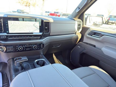 Used 2025 Chevrolet Silverado 1500 LTZ w/ LTZ Convenience Package II image 30