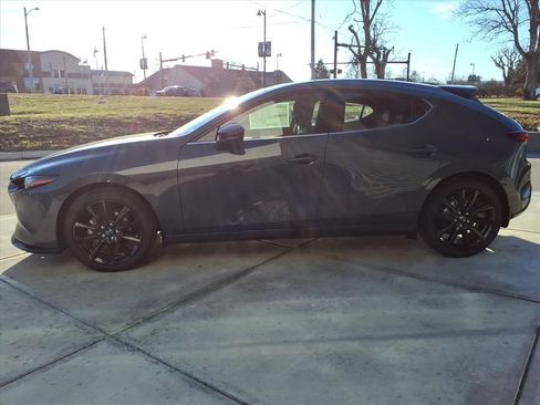 New 2026 MAZDA MAZDA3 Hatchback w/Premium Plus Pkg AWD/4WD image 5