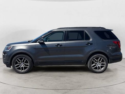 Used 2018 Ford Explorer Sport w/ Equipment Group 401A AWD/4WD image 2