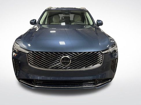 New 2026 Volvo XC90 T8 Ultra w/ Protection Package Premier AWD/4WD image 8