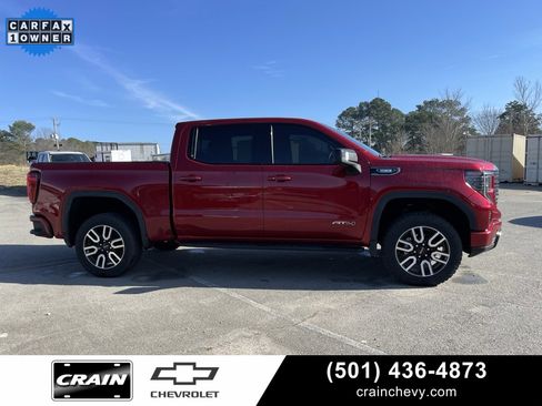 Used 2024 GMC Sierra 1500 AT4 w/ Technology Package image 8