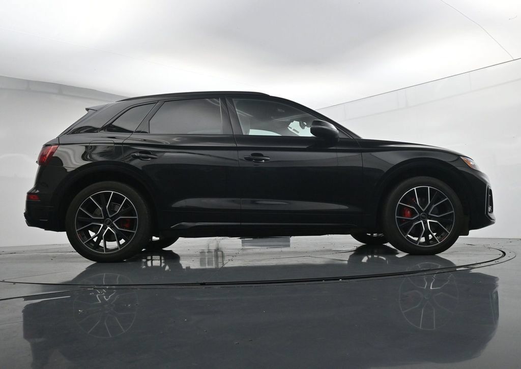Used 2024 Audi SQ5 Premium Plus AWD/4WD image 40