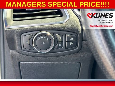 Used 2019 Ford Edge ST w/ Equipment Group 401A AWD/4WD image 38