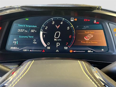 Used 2022 Chevrolet Corvette Stingray Premium Conv w/ Z51 Performance Package RWD image 11