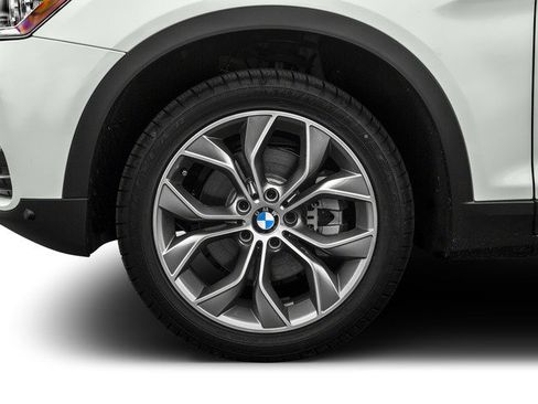 Used 2016 BMW X3 xDrive28i AWD/4WD image 11