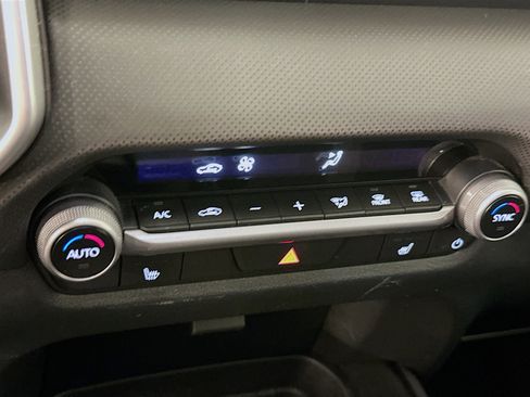 Used 2025 MAZDA CX-50 AWD 2.5 S w/ Preferred Package image 24