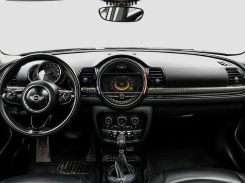 Used 2016 MINI Cooper Clubman image 16