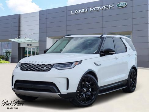 Certified 2025 Land Rover Discovery S image 1