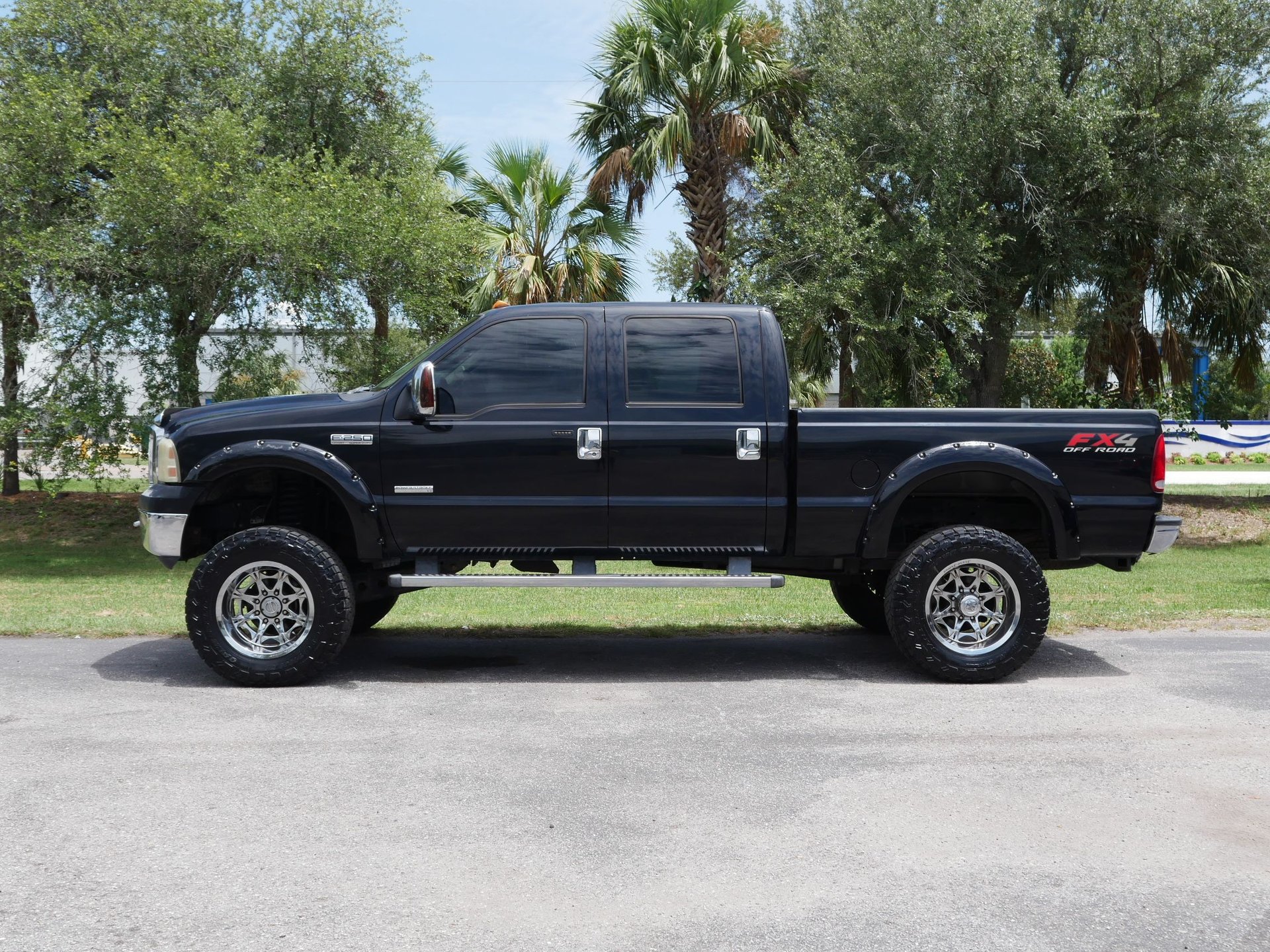 Used 2006 Ford F250 Lariat AWD/4WD image 17
