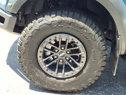 Used 2020 Ford F150 Raptor w/ Equipment Group 802A Luxury AWD/4WD image 31