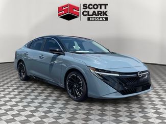 New 2026 Nissan Sentra SR w/ SR Premium Package FWD 360° Tour