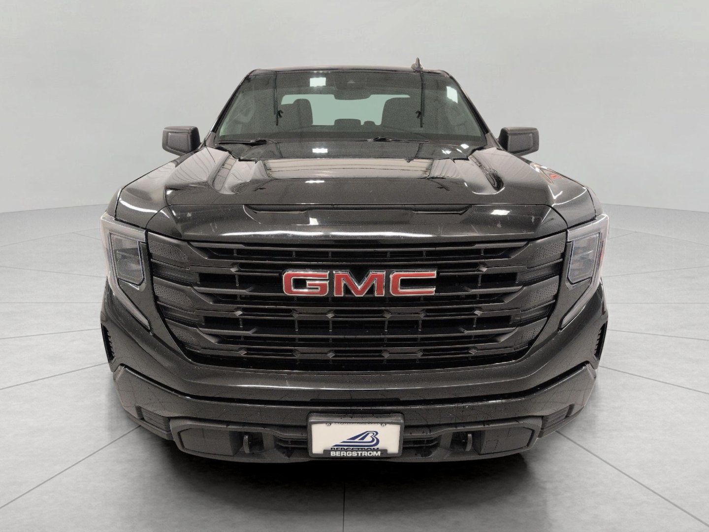 Used 2023 GMC Sierra 1500 Pro w/ Graphite Edition AWD/4WD image 14