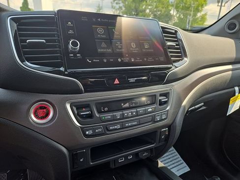 New 2026 Honda Ridgeline RTL image 16