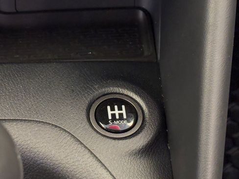 Certified 2024 Nissan Z Performance w/ Floor Mat Package image 22