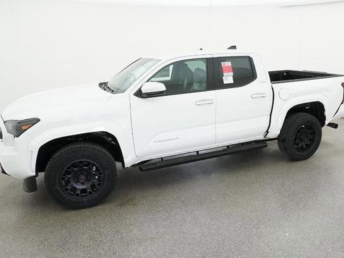 New 2026 Toyota Tacoma SR5 RWD image 5