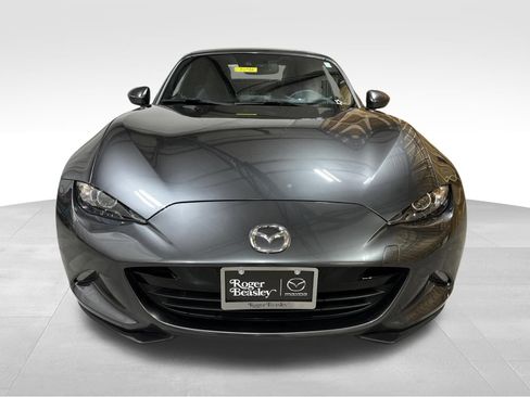 Used 2023 MAZDA MX-5 Miata Grand Touring RWD image 2