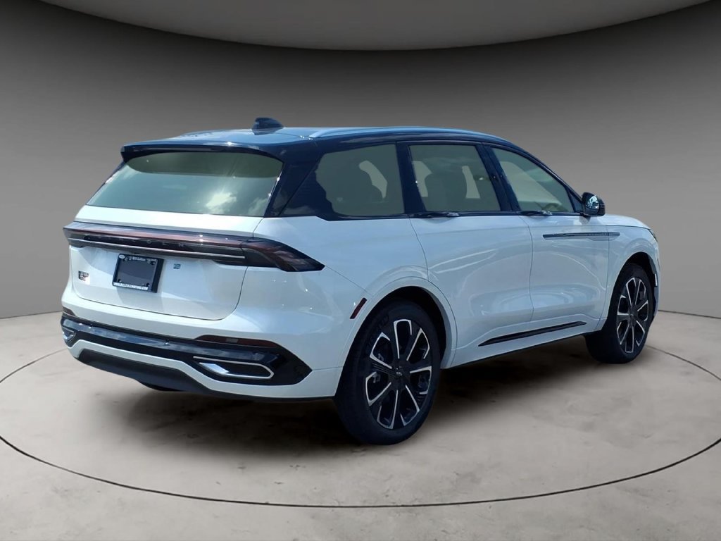 New 2026 Lincoln Nautilus Reserve AWD/4WD image 9