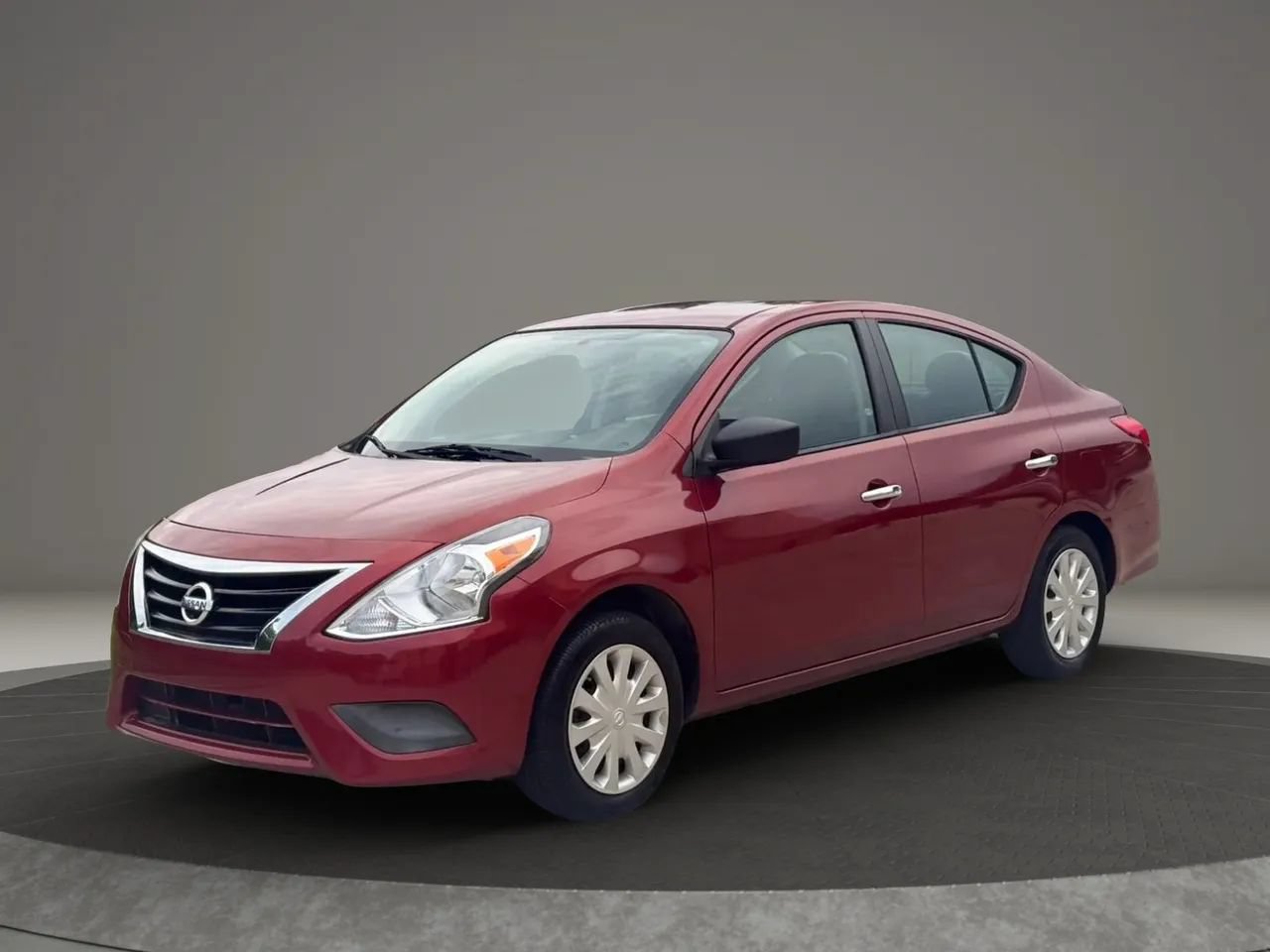 Used 2016 Nissan Versa SV FWD image 7