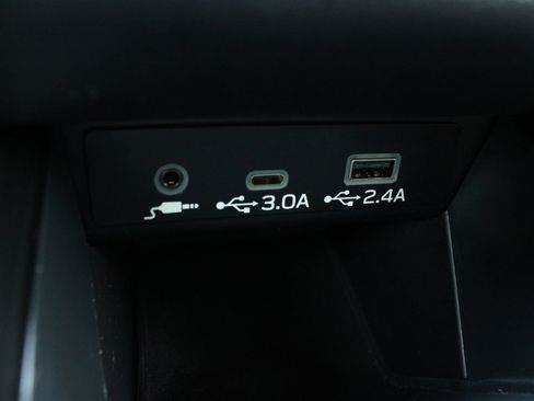 Used 2023 Subaru Outback Premium AWD/4WD image 45