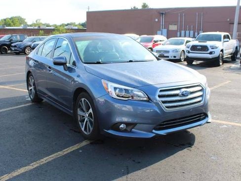 Used 2016 Subaru Legacy 2.5i Limited AWD/4WD image 4