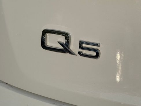 Used 2023 Audi Q5 2.0T Premium Plus w/ Premium Plus Package AWD/4WD image 26