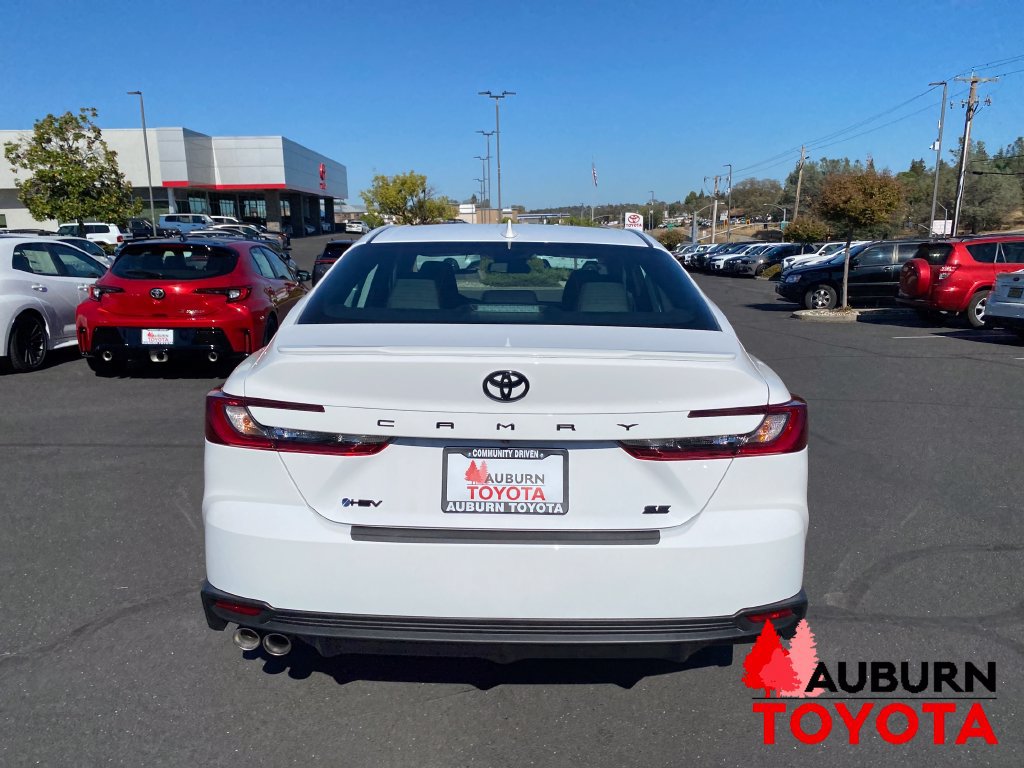 New 2026 Toyota Camry SE FWD image 6