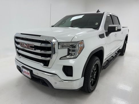 Used 2021 GMC Sierra 1500 SLE w/ Driver Alert Package I image 4