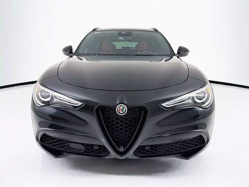 Used 2022 Alfa Romeo Stelvio Sprint AWD/4WD image 10