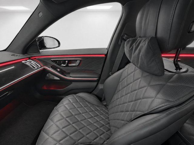 Used 2024 Mercedes-Benz S 580 4MATIC Sedan image 22