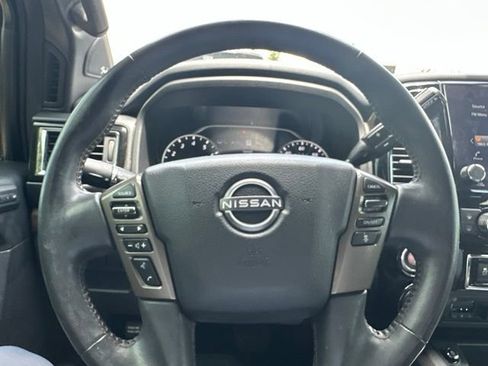 Used 2023 Nissan Titan Platinum Reserve w/ Moonroof Package AWD/4WD image 9
