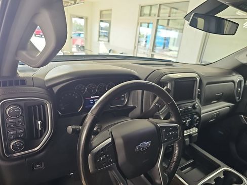 Certified 2020 Chevrolet Silverado 1500 RST AWD/4WD image 19