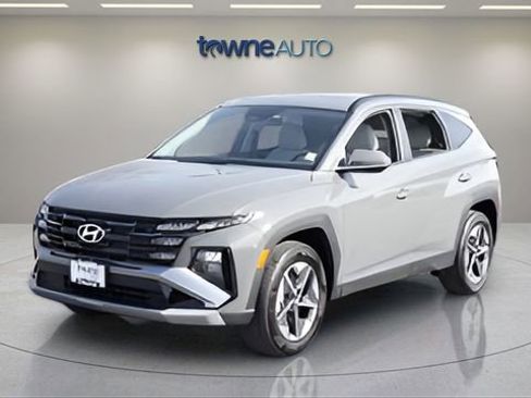 Used 2025 Hyundai Tucson SEL image 1