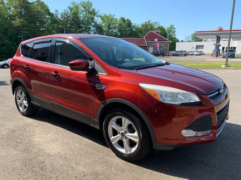 Used 2014 Ford Escape SE FWD image 3
