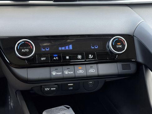 New 2026 Hyundai Elantra Sport FWD image 23