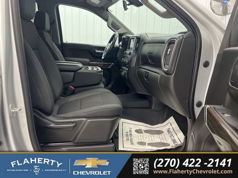 Used 2022 Chevrolet Silverado 1500 LT image 15