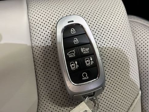 Used 2025 Hyundai Palisade Calligraphy AWD/4WD image 21
