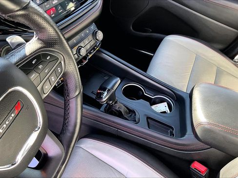 Used 2023 Dodge Durango R/T w/ Tow 'N Go Package AWD/4WD image 15