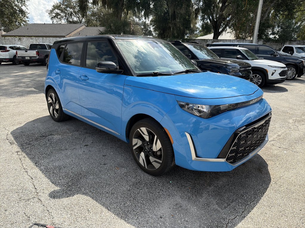 Certified 2024 Kia Soul GT-Line FWD image 1