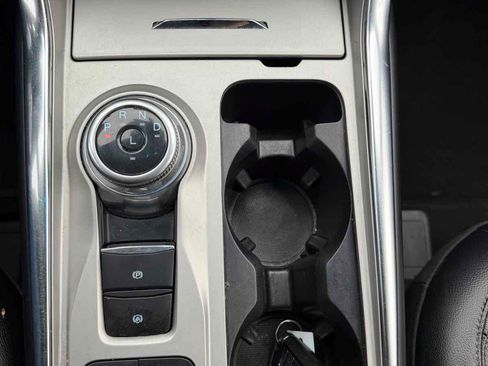 Used 2022 Ford Explorer Limited RWD image 17